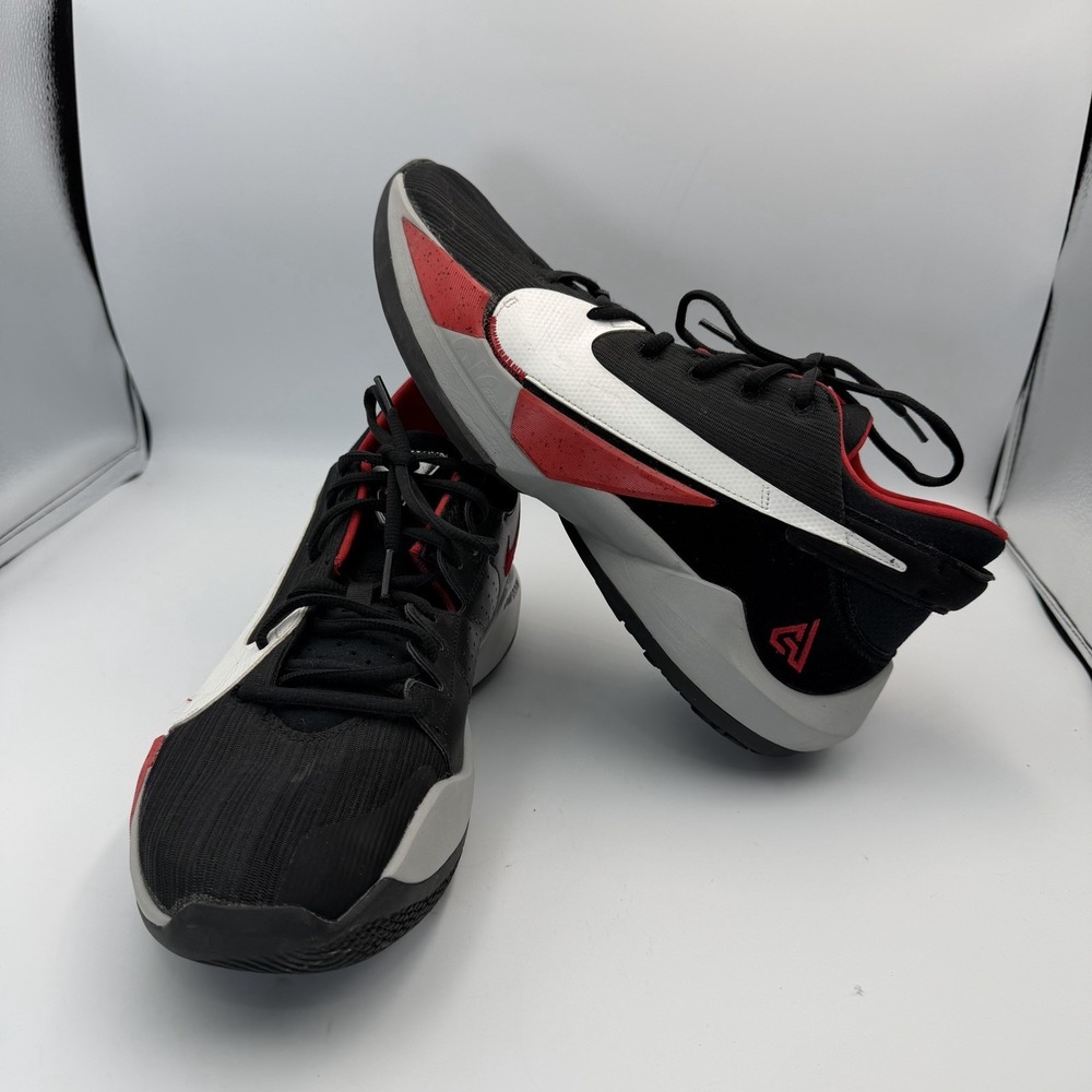 Nike Zoom Freak 2 Bred 2020 Giannis Antetokounmpo Size 12 Mens